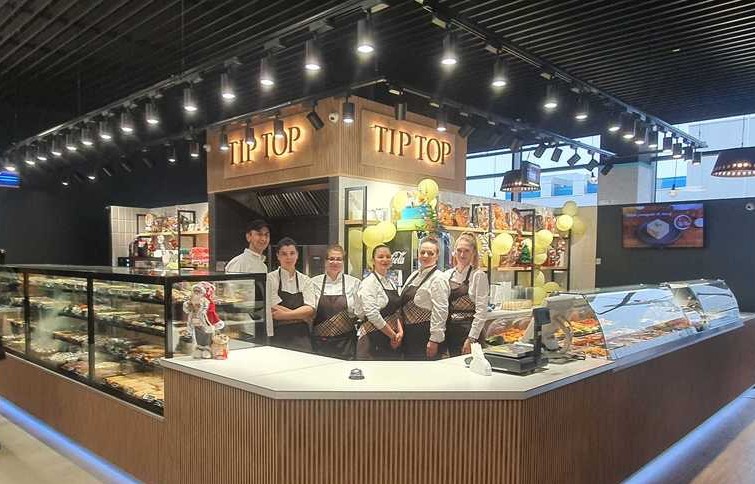 Tip Top revine în București: Cofetăria-simbol, redeschisă după un deceniu