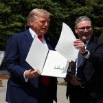 STARMER, exasperat: Acțiunile LOR (Trump și Putin) ne scumpesc energia!