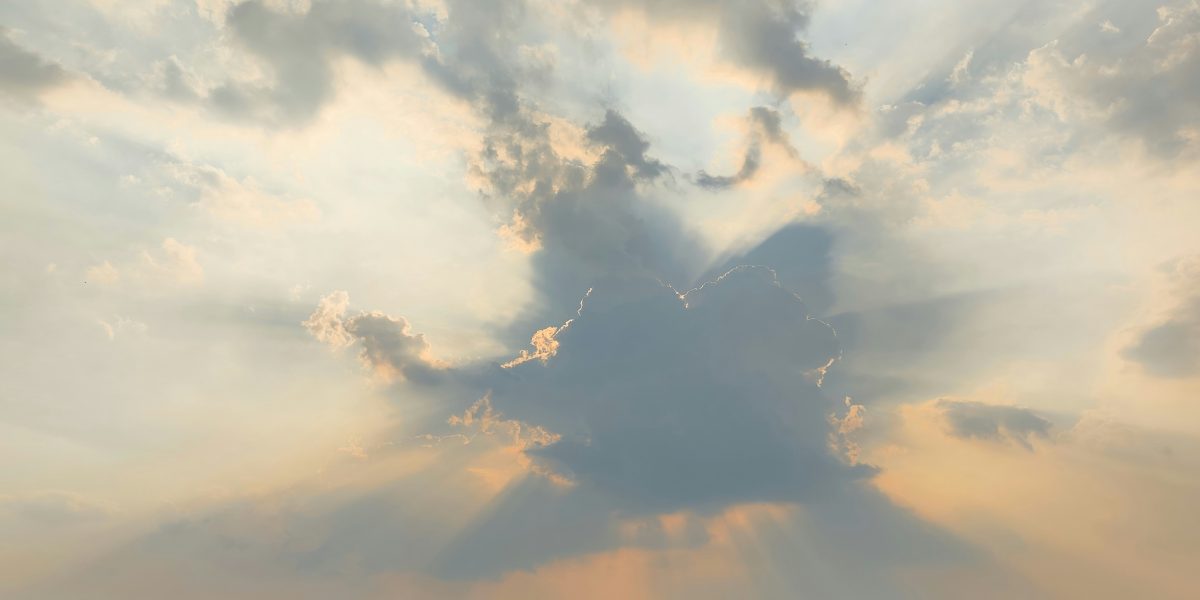 Vreme și trafic: Soare, nori și ploaie în București joi, 9 aprilie