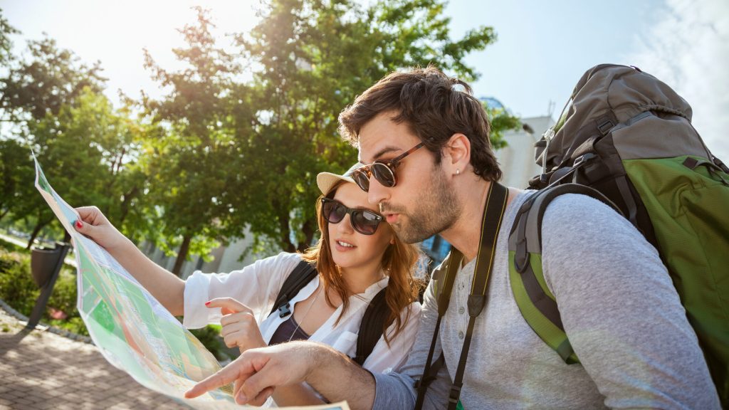 Război în Orient: Cum găsesc turiștii zboruri ieftine spre destinații exotice?