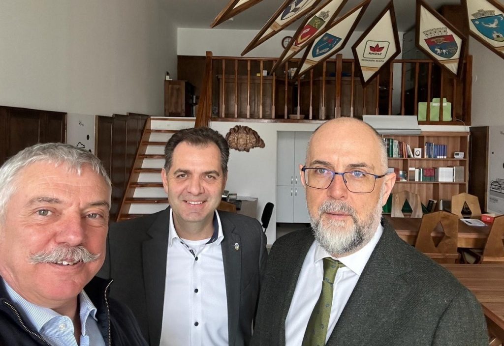 Antal Arpad: Demisia lui Kelemen Hunor, exclusă. Condiția: voturile maghiarilor