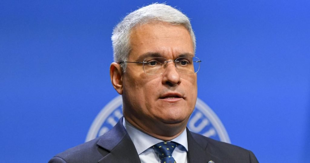 Ancheta în cazul microbuzelor PNRR: Pîslaru anunță diferențe de preț