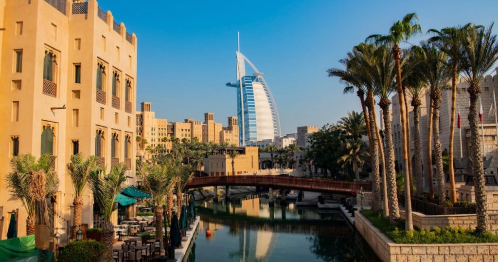 Burj Al Arab, închis un an și jumătate: Ce se întâmplă cu simbolul Dubai?