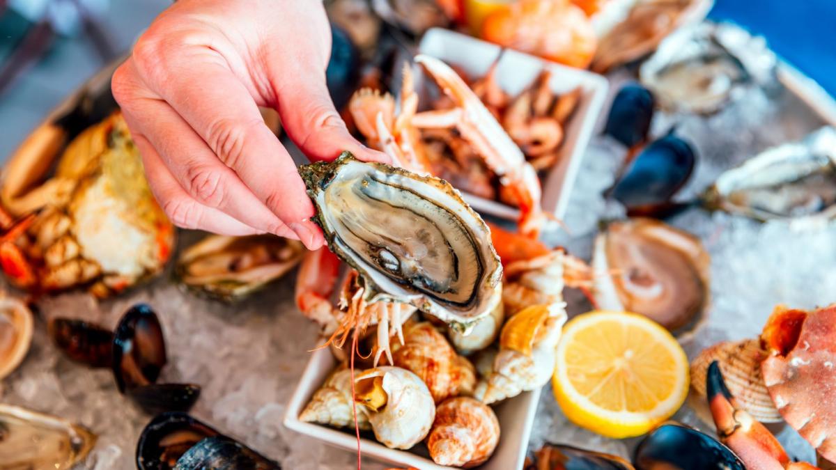 Virus mortal de la fructe de mare: Atac asupra oamenilor, boală cronică