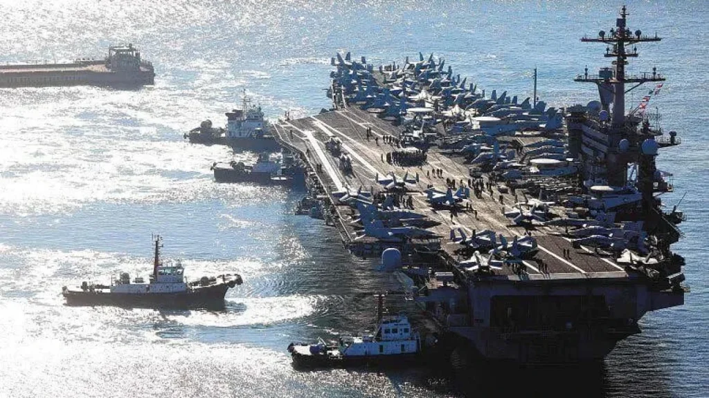 Americanii blochează petrolierele iraniene: Distrugătorul SUA, la post