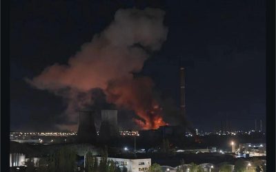 Explozie cu flăcări la CET Vest București: Arafat anunță 30 de tone de ulei în incendiu