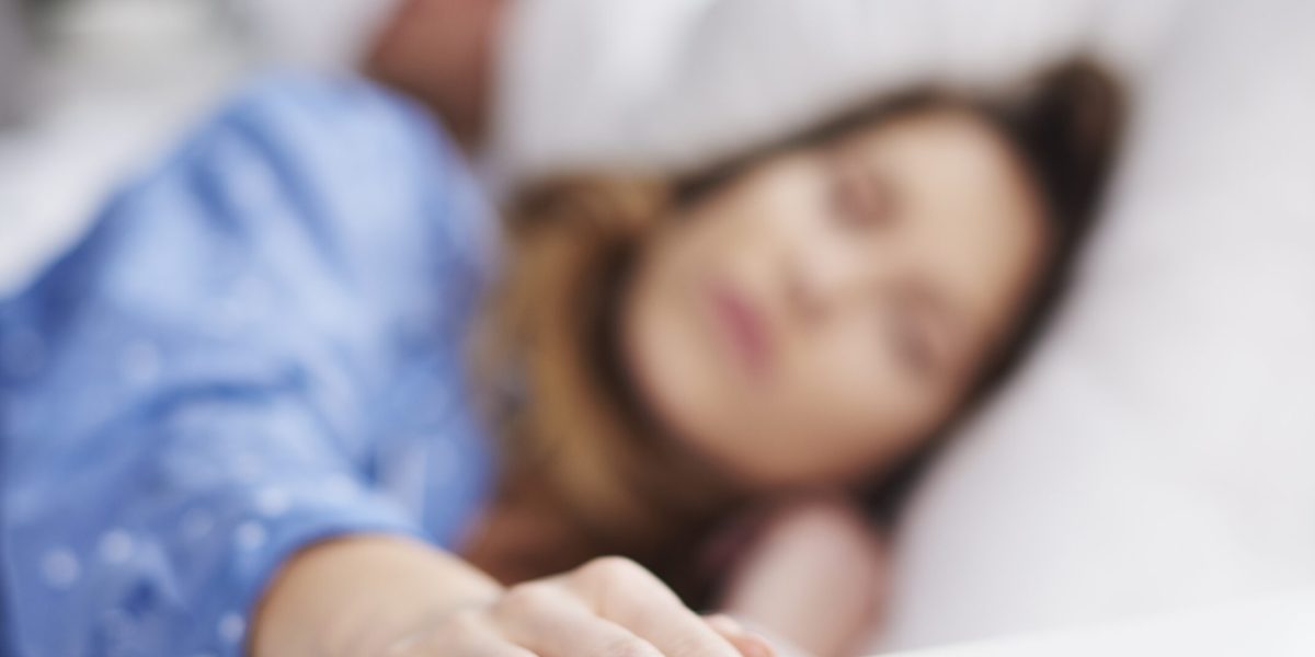 Femeie, escrocată de „Marius” online: 20.000 de euro și o femeie din Turda înșelătoare