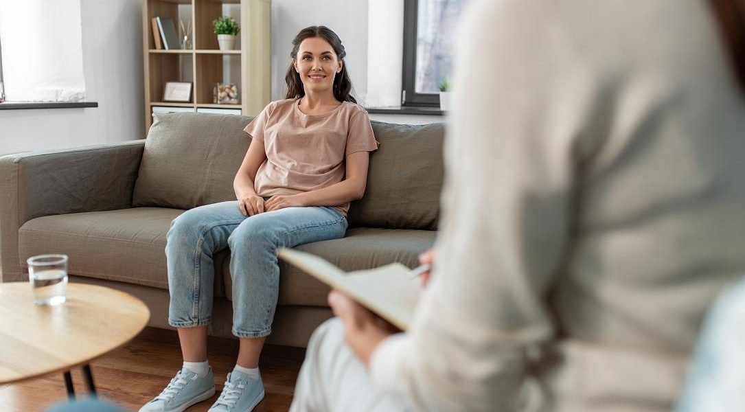 România: Părinții copiilor cu autism și Down primesc consiliere gratuită