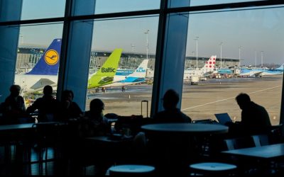 Avioane la pământ? Scumpiri uriașe în Europa, kerosenul mai ajunge 6 săptămâni