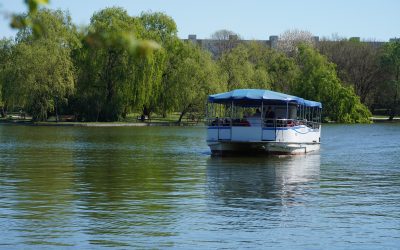 Gratuit prin Parcul IOR: Vaporașul te plimbă zilnic. Vezi orarul!