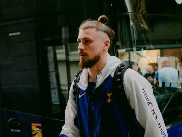 S-a terminat pentru Radu Drăgușin! În fața unei mari lovituri, a primit vestea de la Tottenham