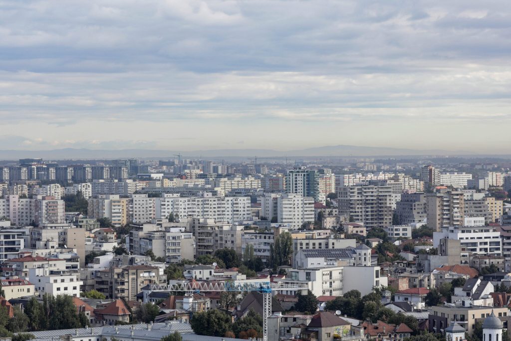 Americanii donează presei locale: Poate Bucureștiul să urce de la 0% la 3,5%