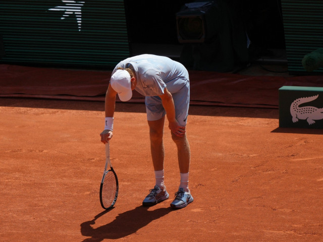 Sinner, eliminat de la Roland Garros: Marea surpriză a turneului!