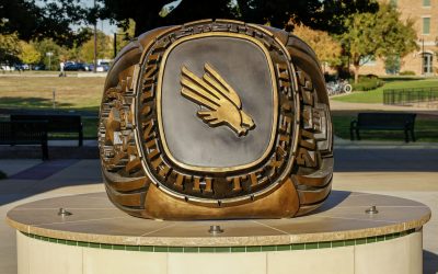 UNT approves faculty buyouts amid $45 million shortfall