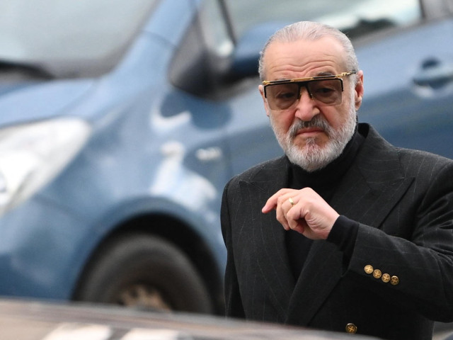 Lovitură pentru Gigi Becali: Biserica, blocată. Patronul FCSB, furios
