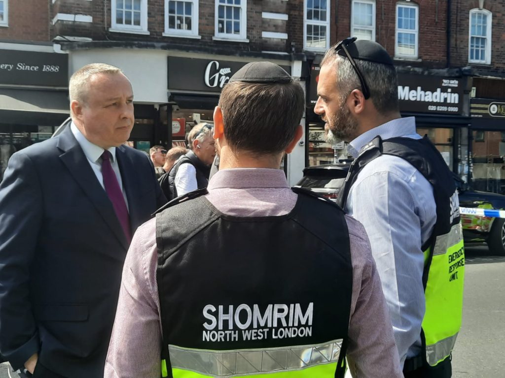 Incendiu misterios la magazinul din Londra, vizat de atacuri antisemite