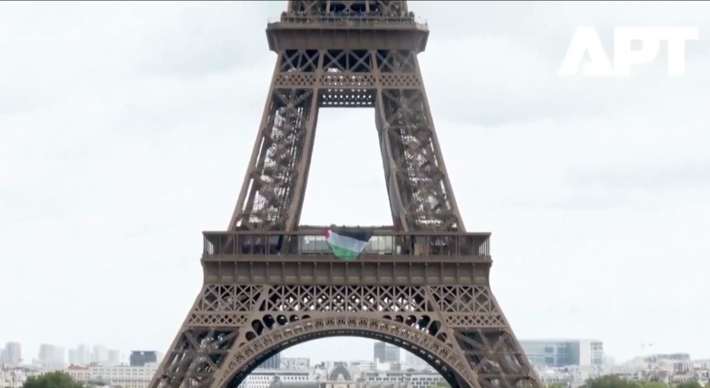 Drapel palestinian pe Turnul Eiffel: Protest spectaculos la Paris