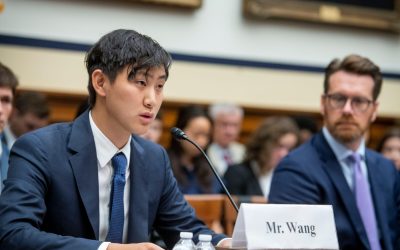 Cercetătorul miliardar, apel la calm: Ce cere Silicon Valley de la tineri