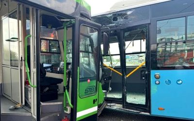 Accident STB la Piața Sudului: Autobuz și tramvai, ciocnire dură în București