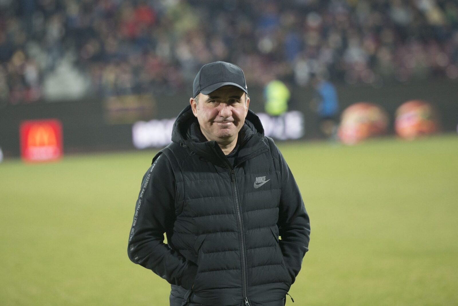 Steaua, aproape plină la Hagi vs Țara Galilor