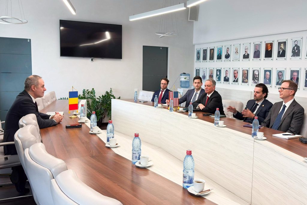 Finanțe: Capital american în România, subiect de discuții cu SUA