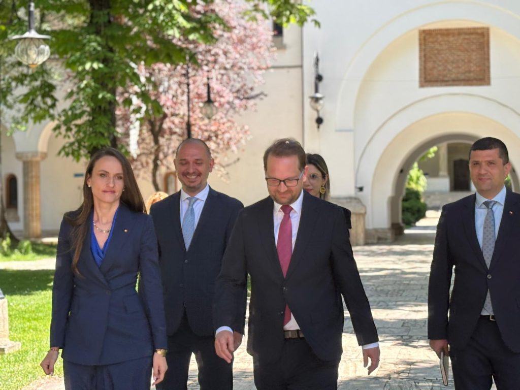 USR: Guvern fără PSD, pe linia partidului