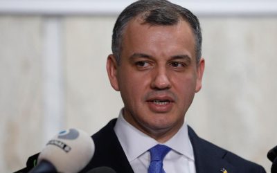 Premierul desemnat respinge zvonurile. Nu renunță la guvern