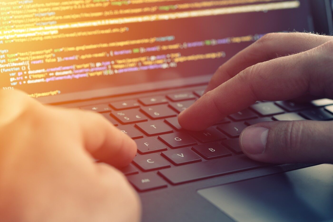 IT: Primul job e altfel față de acum cinci ani