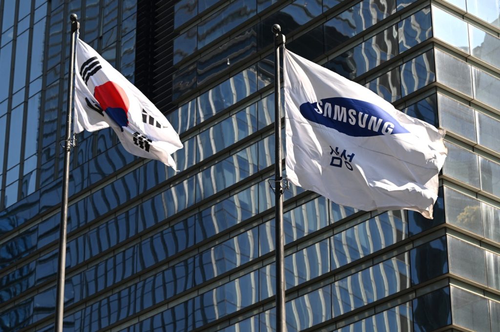 Samsung investește miliarde pentru a remodela economia Coreei de Sud