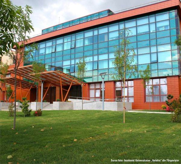 Valahia și KIK Academy, model unic ce unește educația, cercetarea, industria