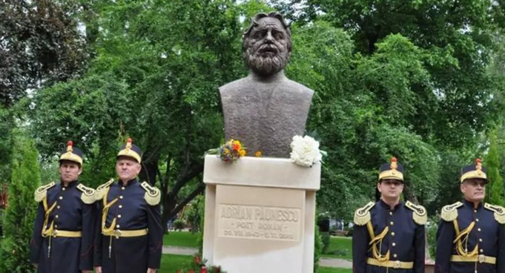 IICCMER vrea să dărâme monumentul lui Păunescu