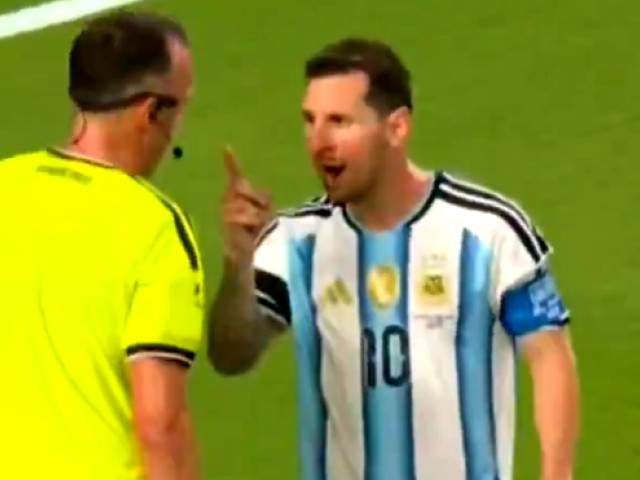 Messi, rugăciune la arbitru: „Nu mă înjura”