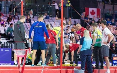 Gimnast căzut din aer de la 3 metri, dus în urgență la spital