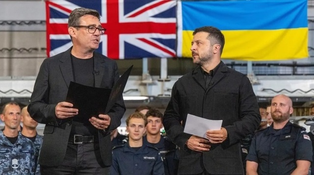 UK 100% cu Ucraina: Burnham dă asigurări lui Zelenski la Portsmouth