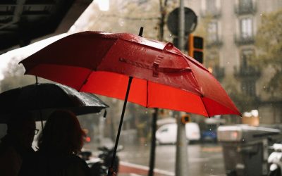 Alertă meteo București: Ploi torențiale și vânt puternic vineri