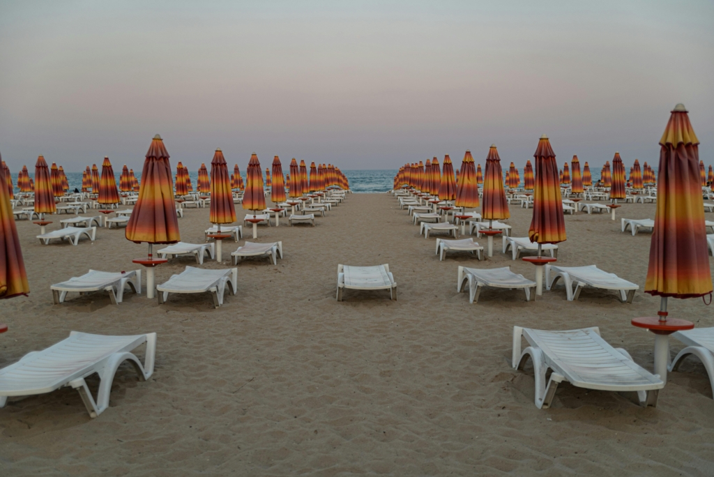 Constanța: Vacanțe ruinate de Furtuni. Turiști blocați pe mal