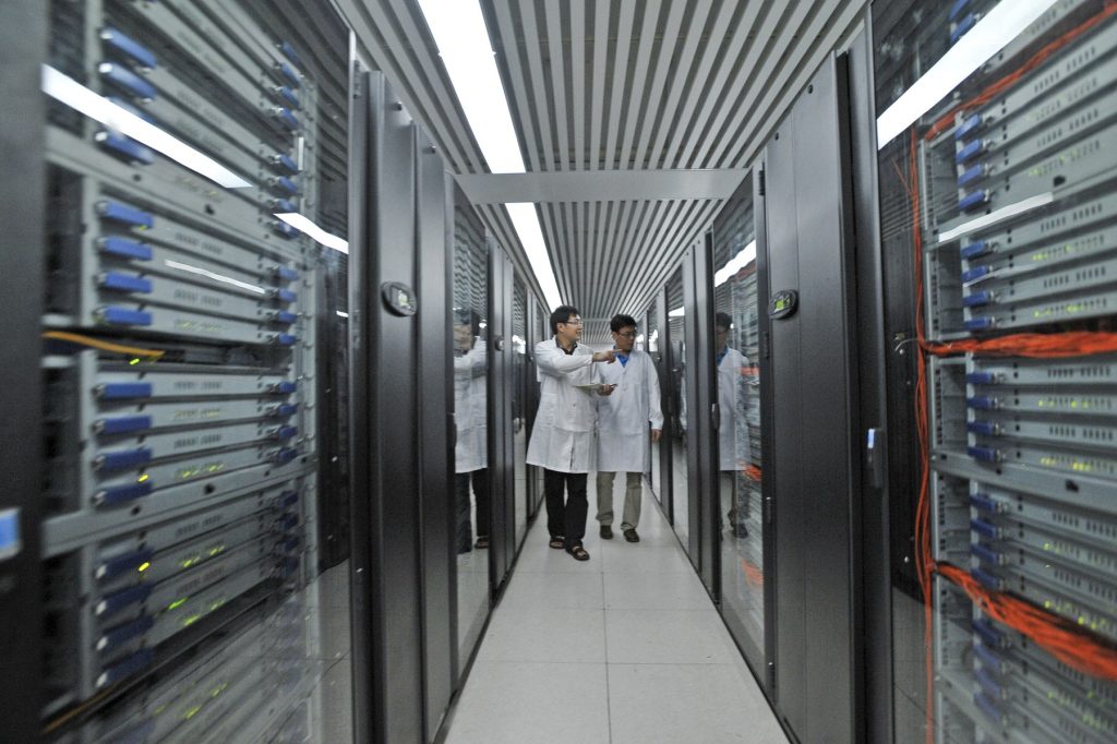 Supercomputerul SUA, învins de AI-ul chinezesc pentru arme nucleare