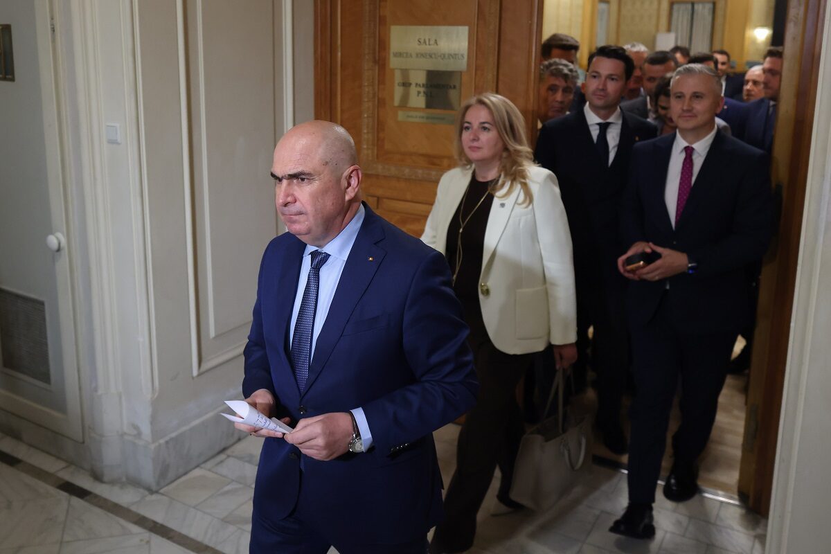 Bolojan: Trei pârghii pentru ratingul României