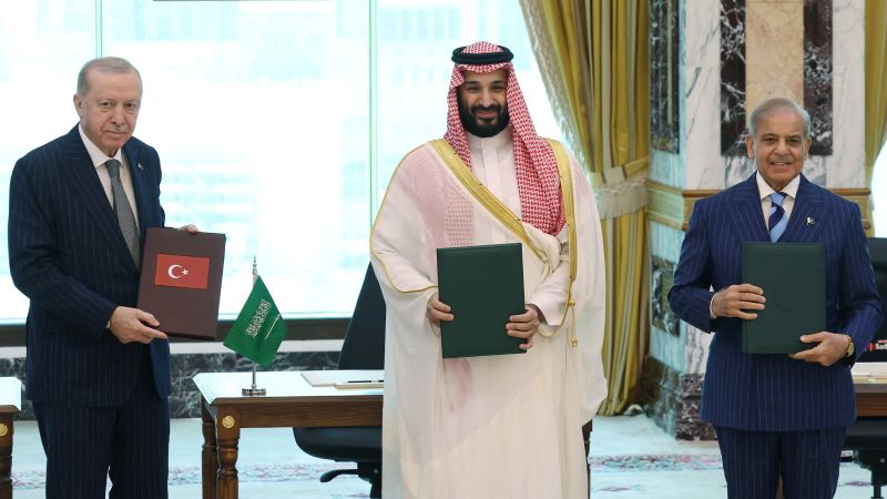 Arabia Saudită cheamă aliații musulmani pe fond de război cu Iranul