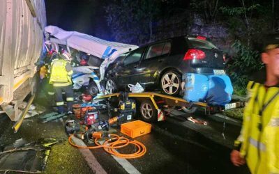 Vâlcea: Accident mortal pe Valea Oltului, trafic blocat