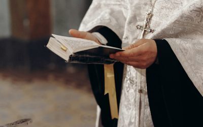 Sărbătoare în calendarul ortodox: Doi sfinți importanți sunt cinstiți pe 26 august. Cui îi poți spune „La mulți ani”