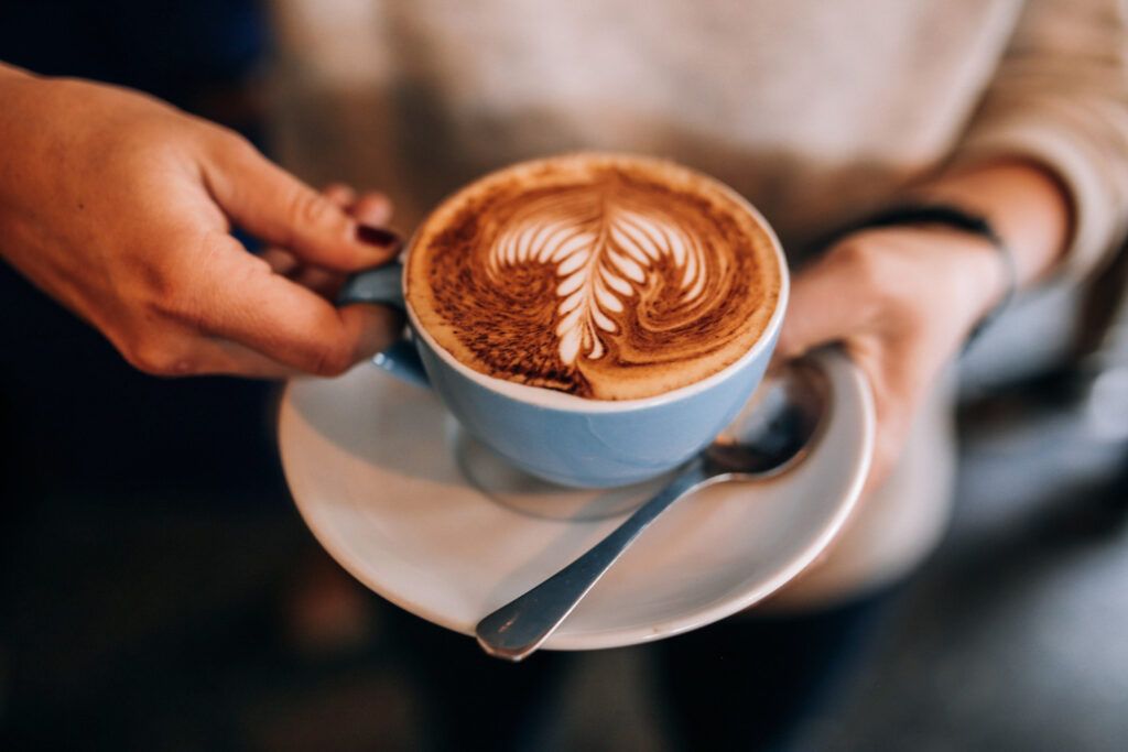 Cafea și inima: ce riscăm cu fibrilația atrială