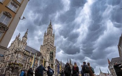 Val de căldură în Munchen, apoi furtună devastatoare