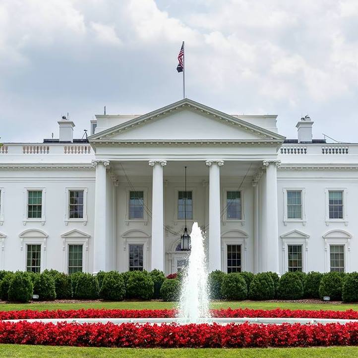 Trump îl numește pe Will Scharf Avocat al Casei Albe