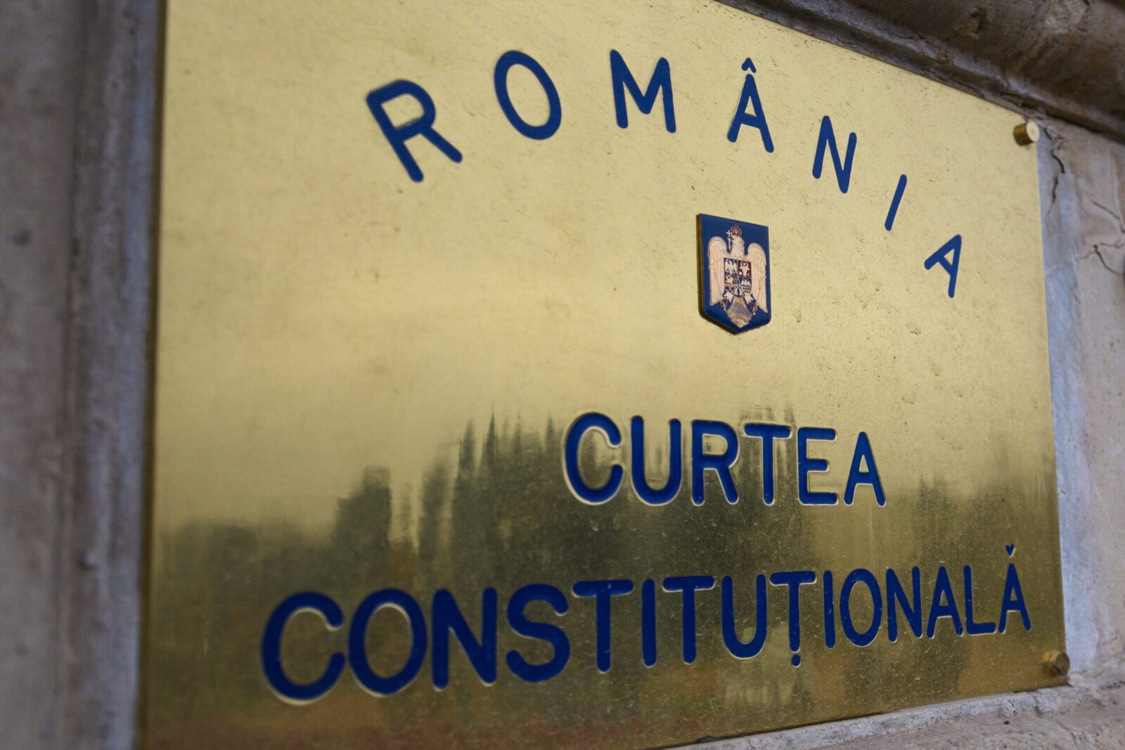 CCR: Legea ANI, în vizorul marilor partide. Nicușor Dan contestă