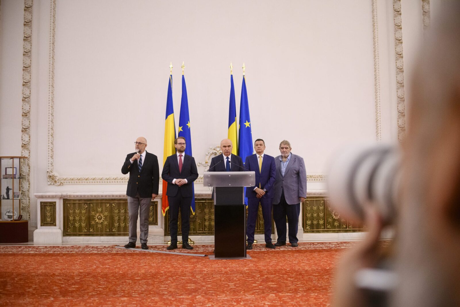 Nicușor Dan, discuții cu liderii partidelor despre salarizare
