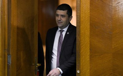 Premierul, scutit! Rotativa miniștrilor, miza lui Miruță