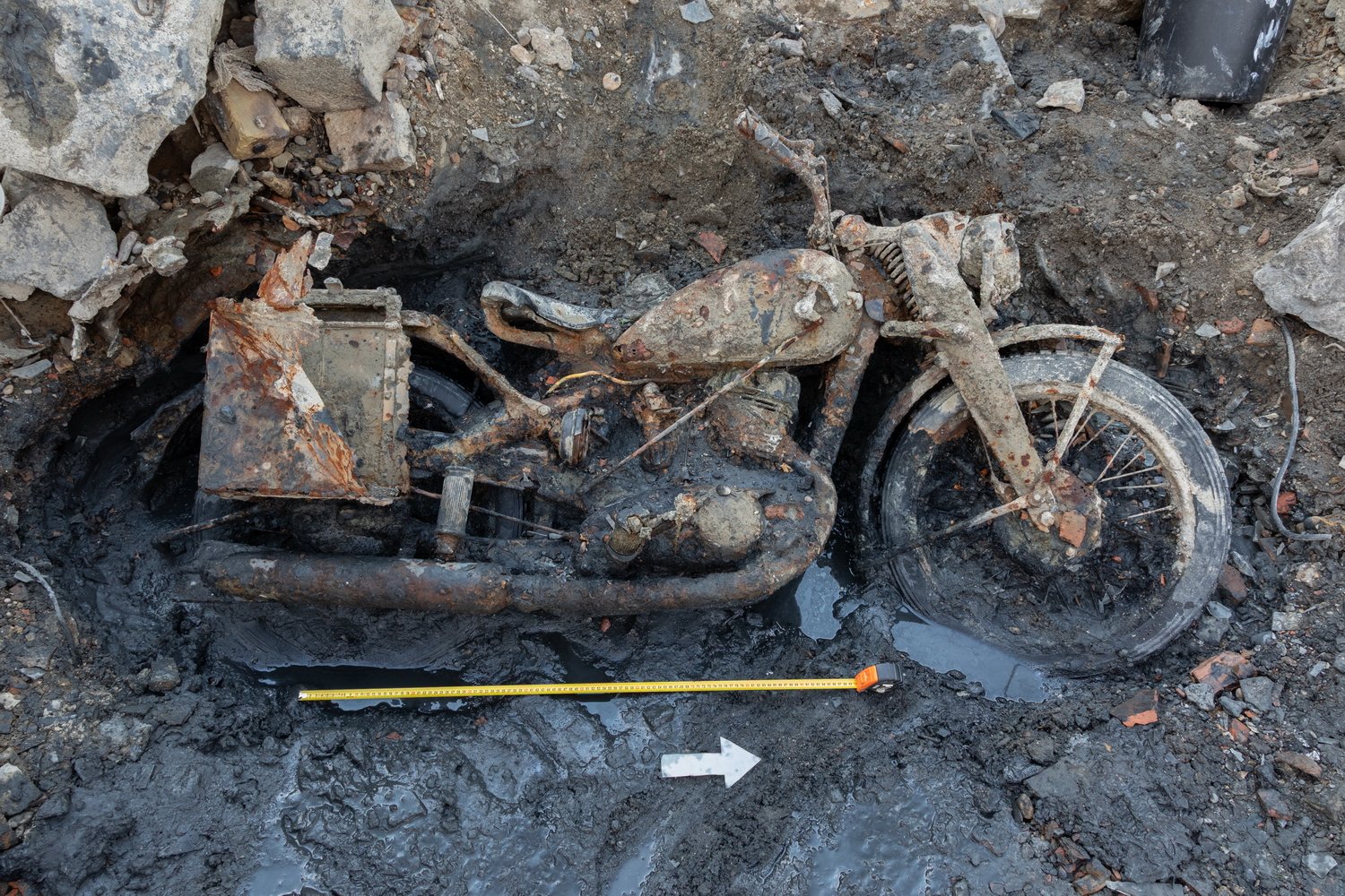 Dunărea secată dezvăluie nave naziste și muniții din WWII