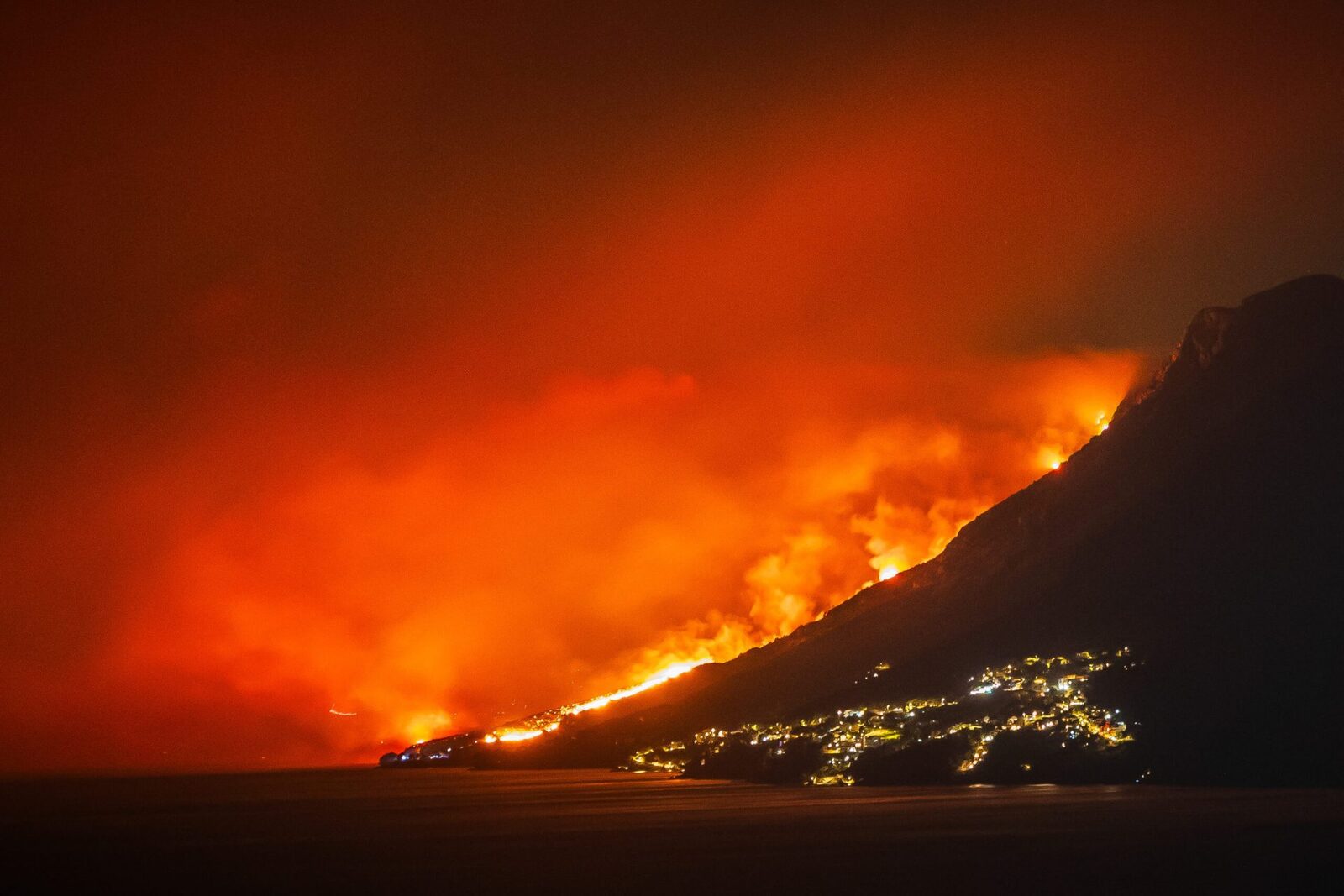 Atenționare MAE: Pericol de incendii în Croația