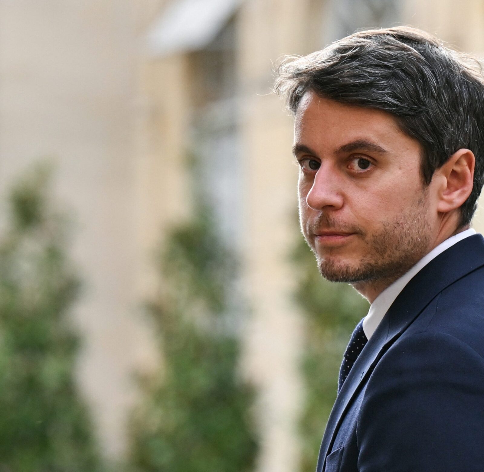 visé par une ingérence russe, Gabriel Attal accuse Moscou sur RTL de vouloir "voler l'élection aux Français"